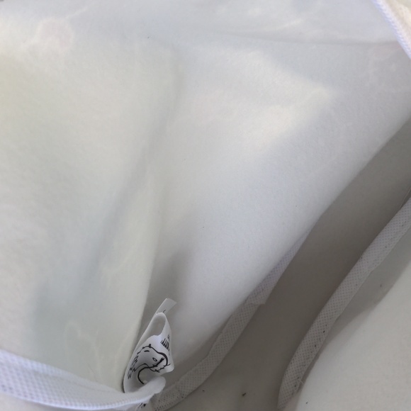 Hello Kitty Black Mini Backpack - Picture 3 of 3